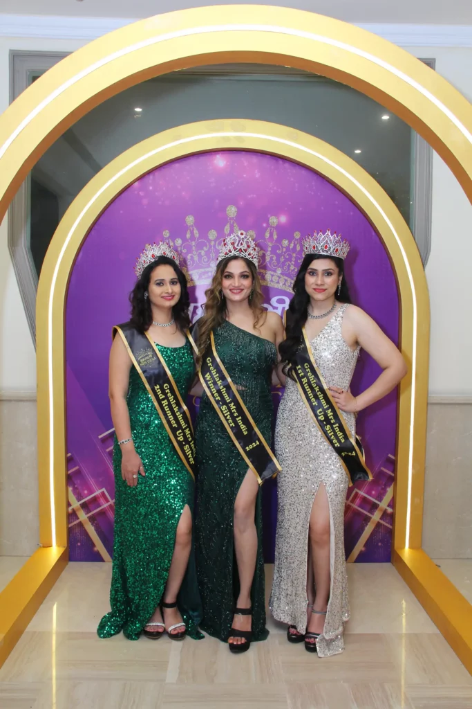 Mrs India Grehlakshmi winner portrait